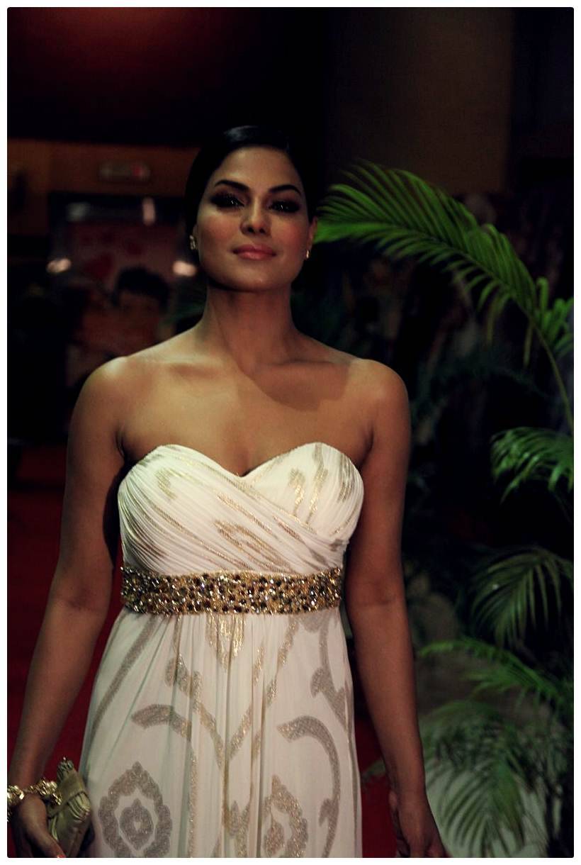 Veena Malik - Zindagi 50 - 50 Movie Premiere Photos | Picture 464873