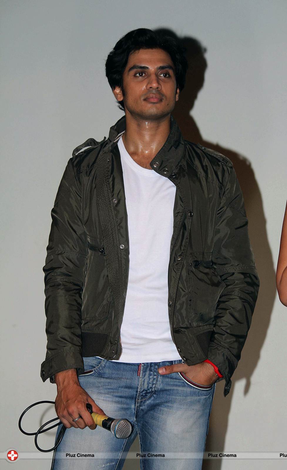 Shiv Pandit - Promotion of film Boss on Teachers Day Photos | Picture 566546