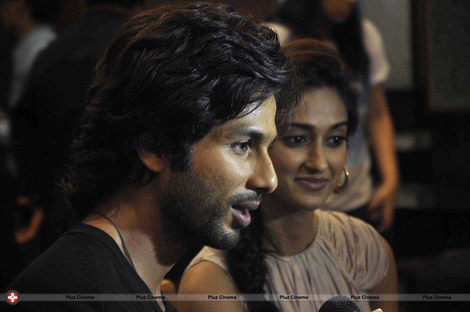 Shahid, Ileana during media interaction for the promotion of Phata Poster Nikla Hero Photos | Picture 567274