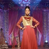 Vikram Phadnis fashion show on wedding designs Photos | Picture 560519