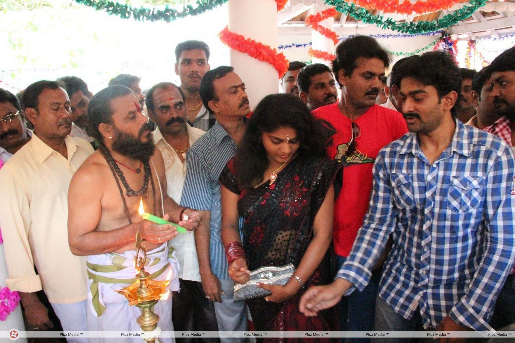 Thiraippada Nagaram  Movie Launch Photos | Picture 185257