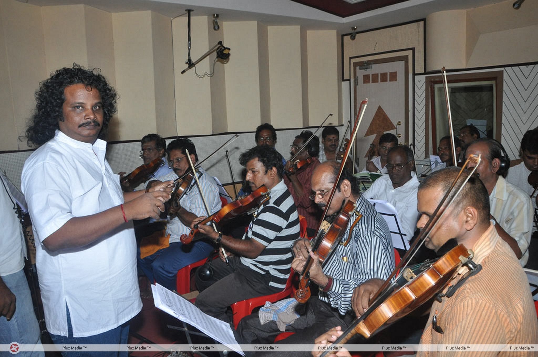En Peyar Kumarasamy Movie Song Recording Stills | Picture 246050