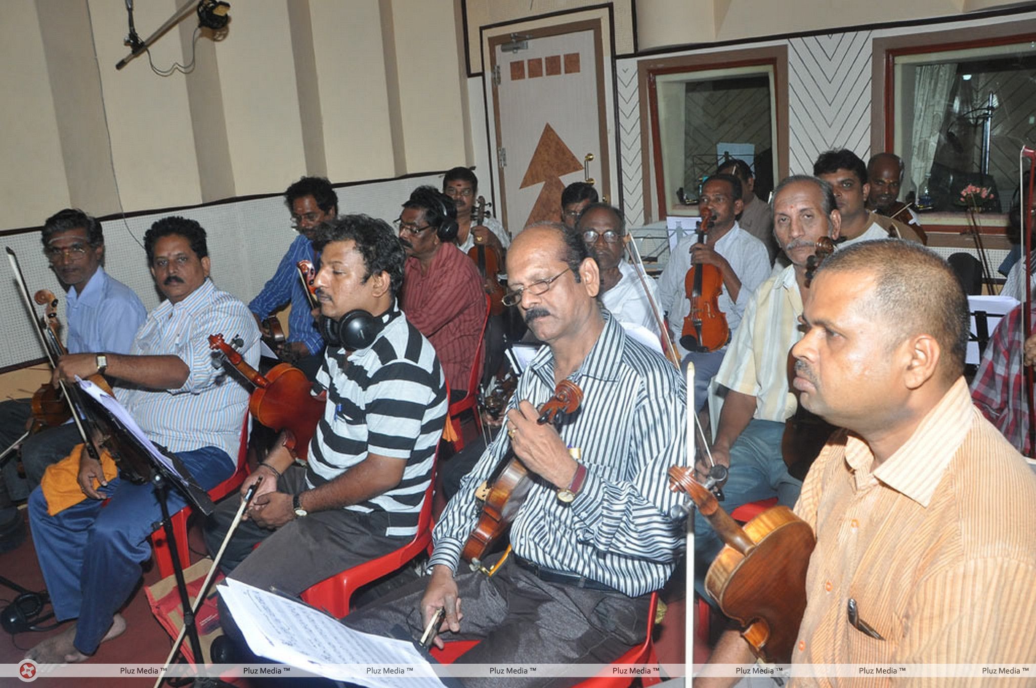 En Peyar Kumarasamy Movie Song Recording Stills | Picture 246064