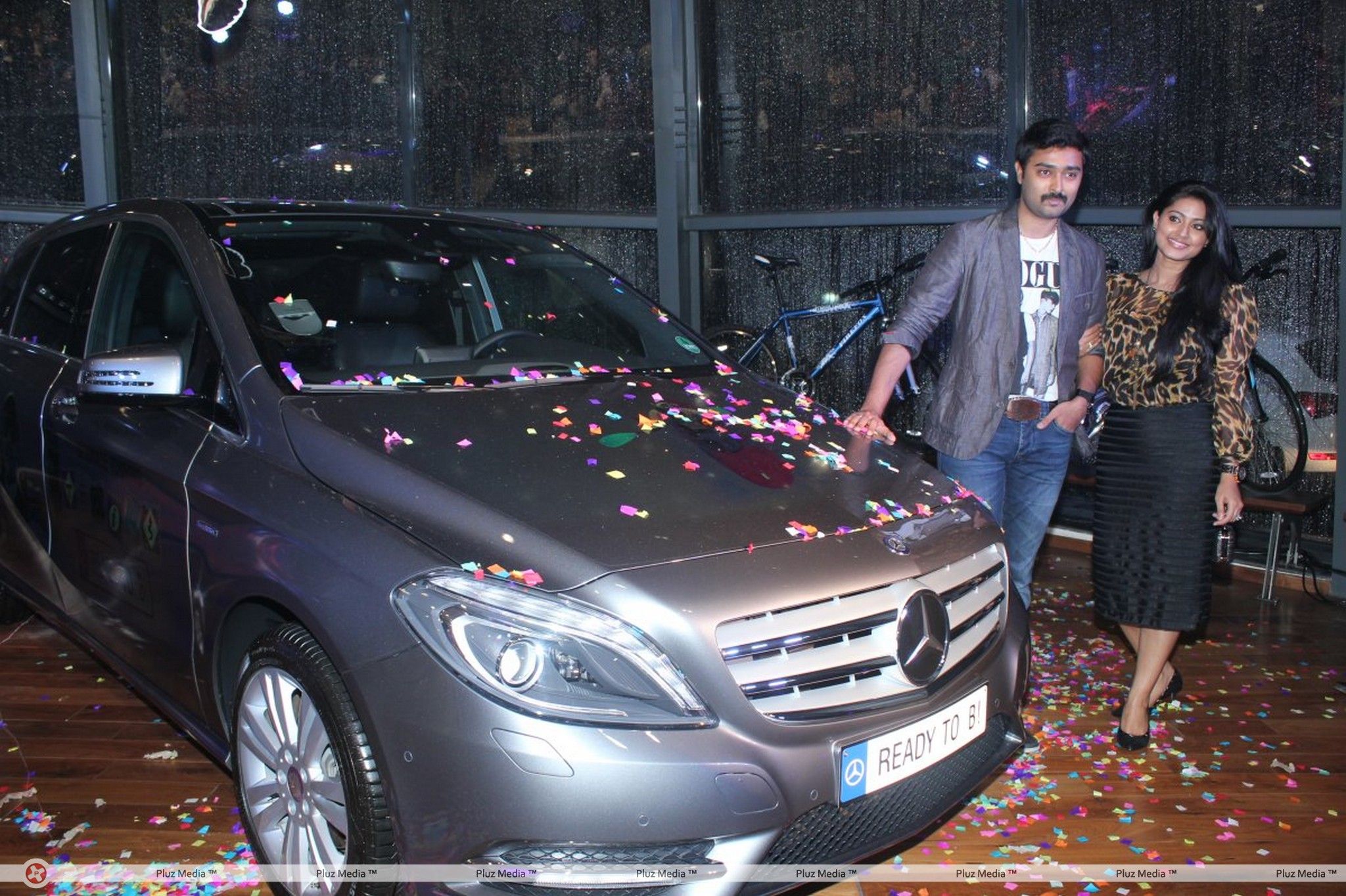 Prasanna - Sneha Prasanna Launches Benz Sports Car Stills. | Picture 253802