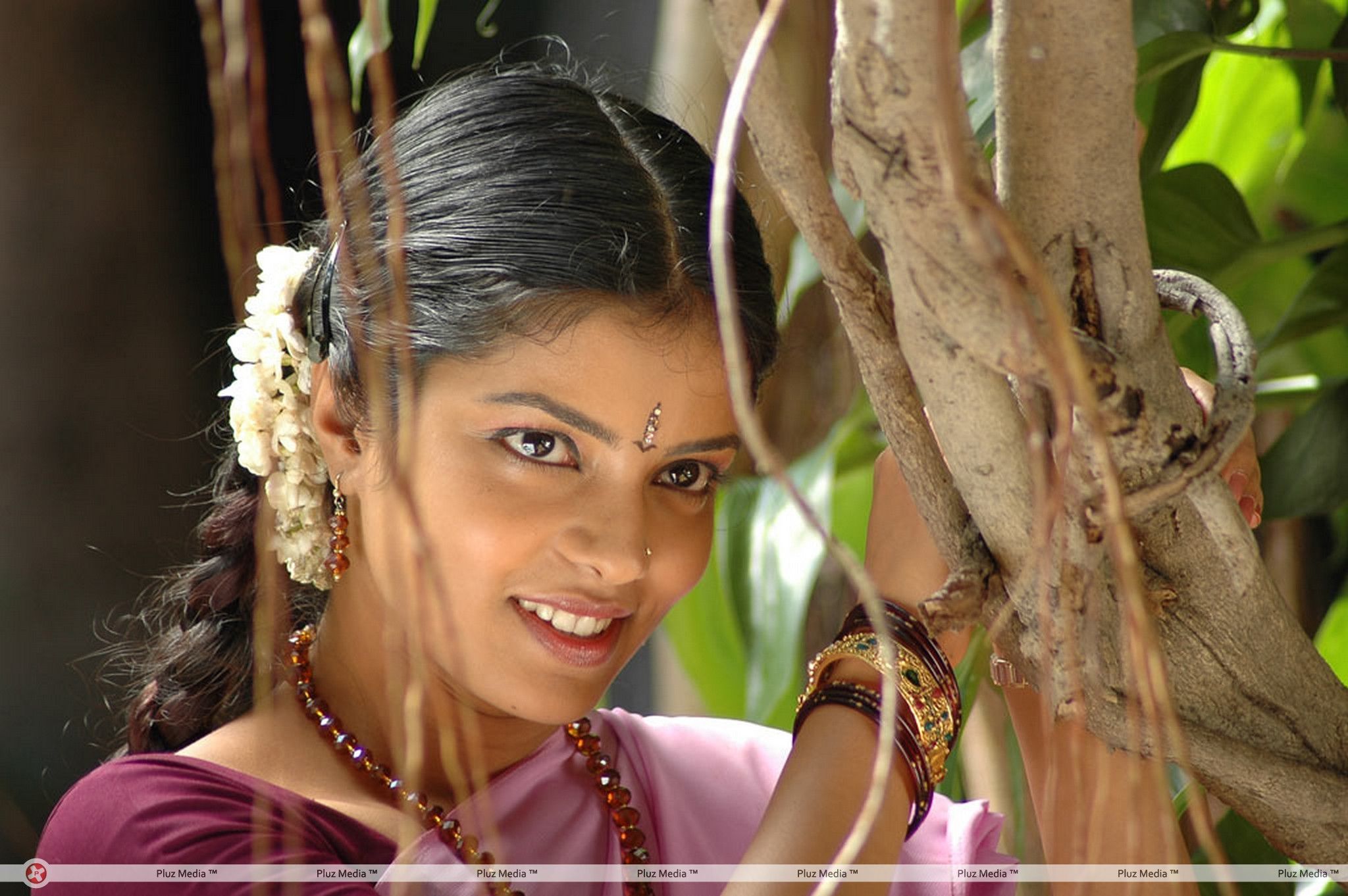 Janavi - Puthiya Kaaviyam Movie  Hot Stills | Picture 257836