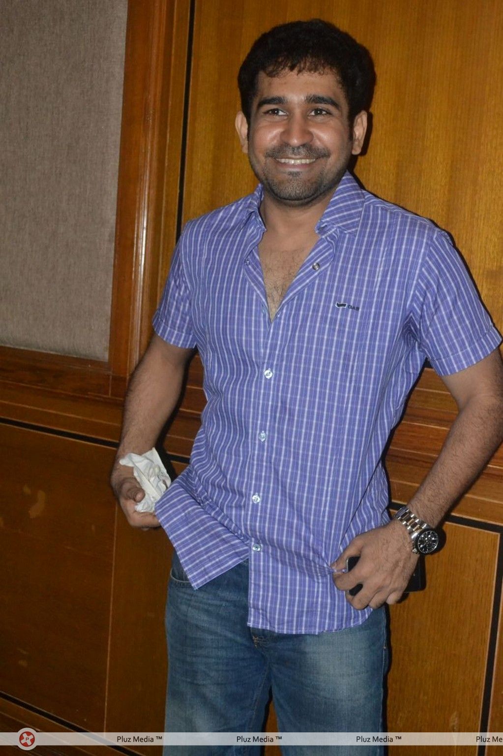 Vijay Antony - Sattam Oru Iruttarai Movie Press Meet Stills | Picture 260568