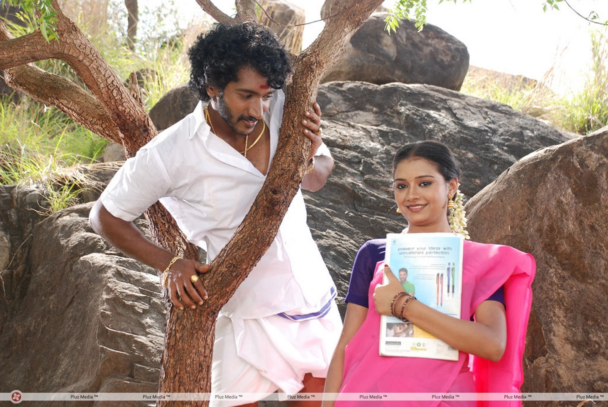 Vellachi Movie Stills | Picture 333322