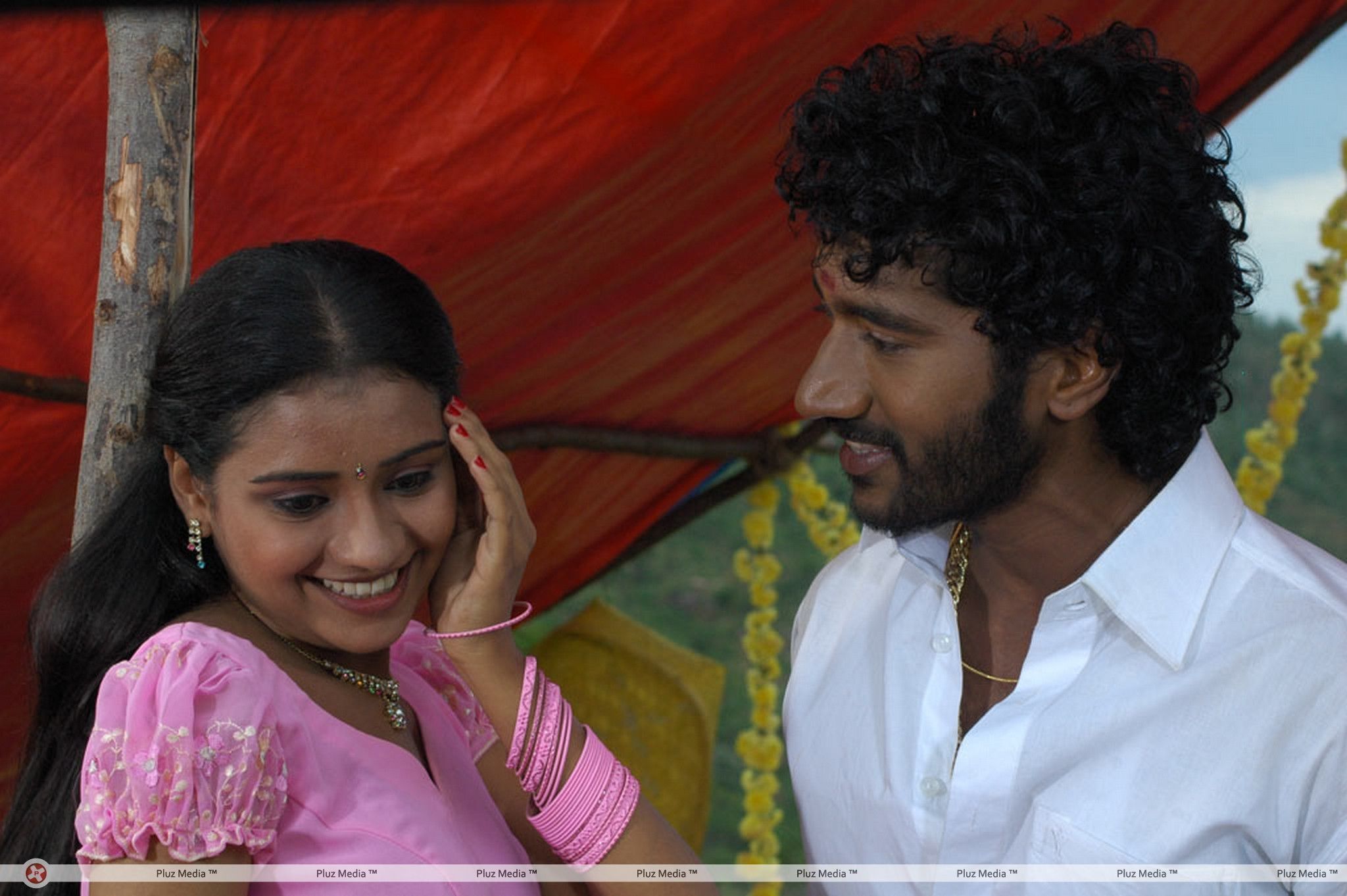 Vellachi Movie Stills | Picture 333331