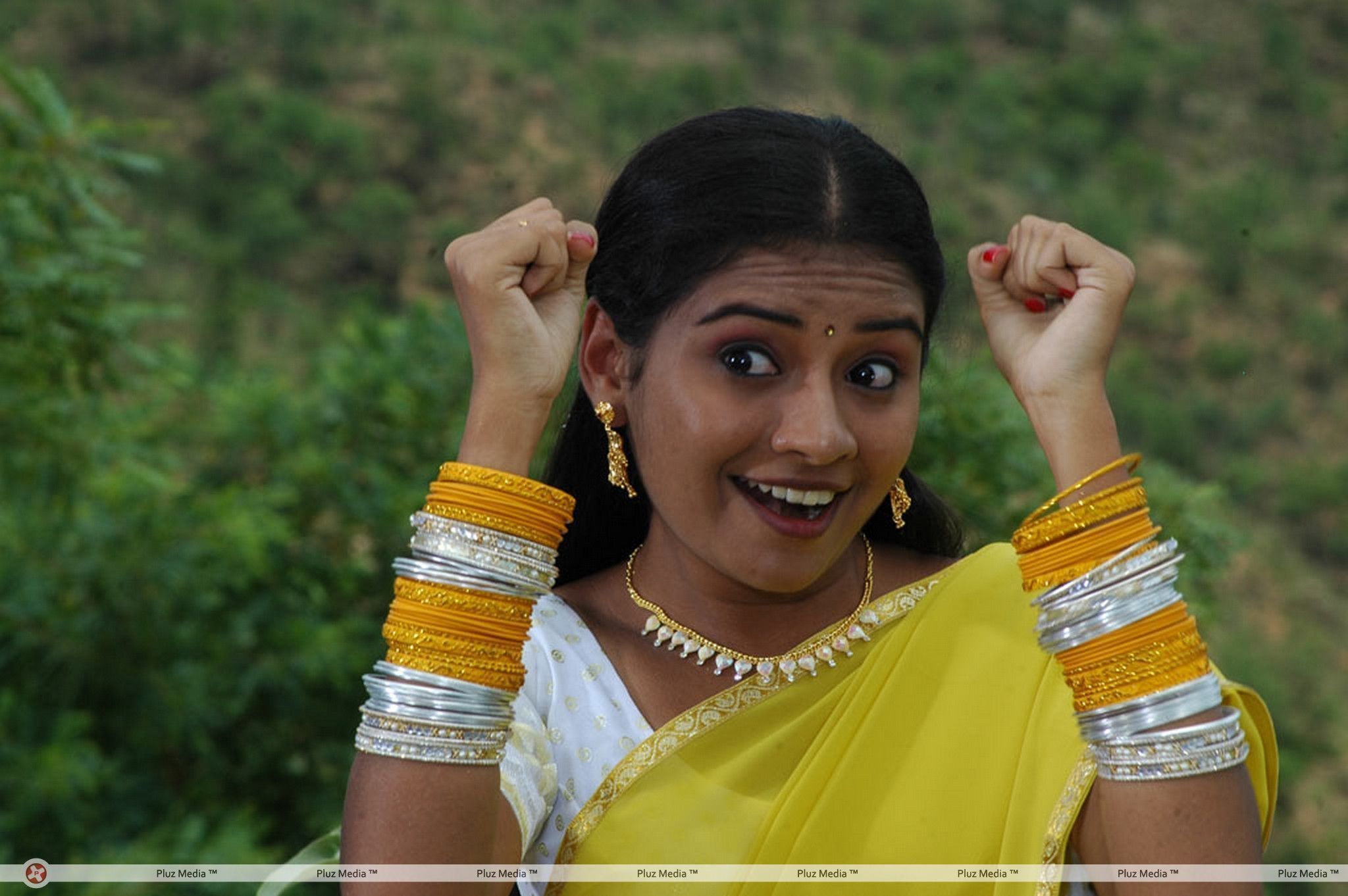 Suchitra Unni - Vellachi Movie Stills | Picture 333343