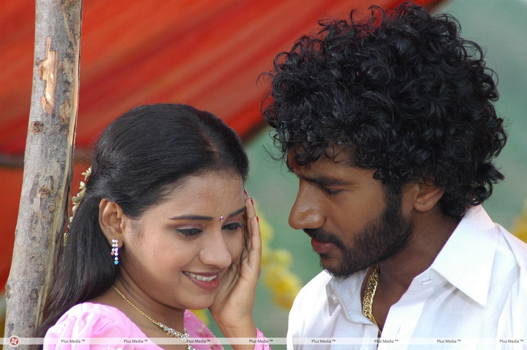 Vellachi Movie Stills | Picture 333373