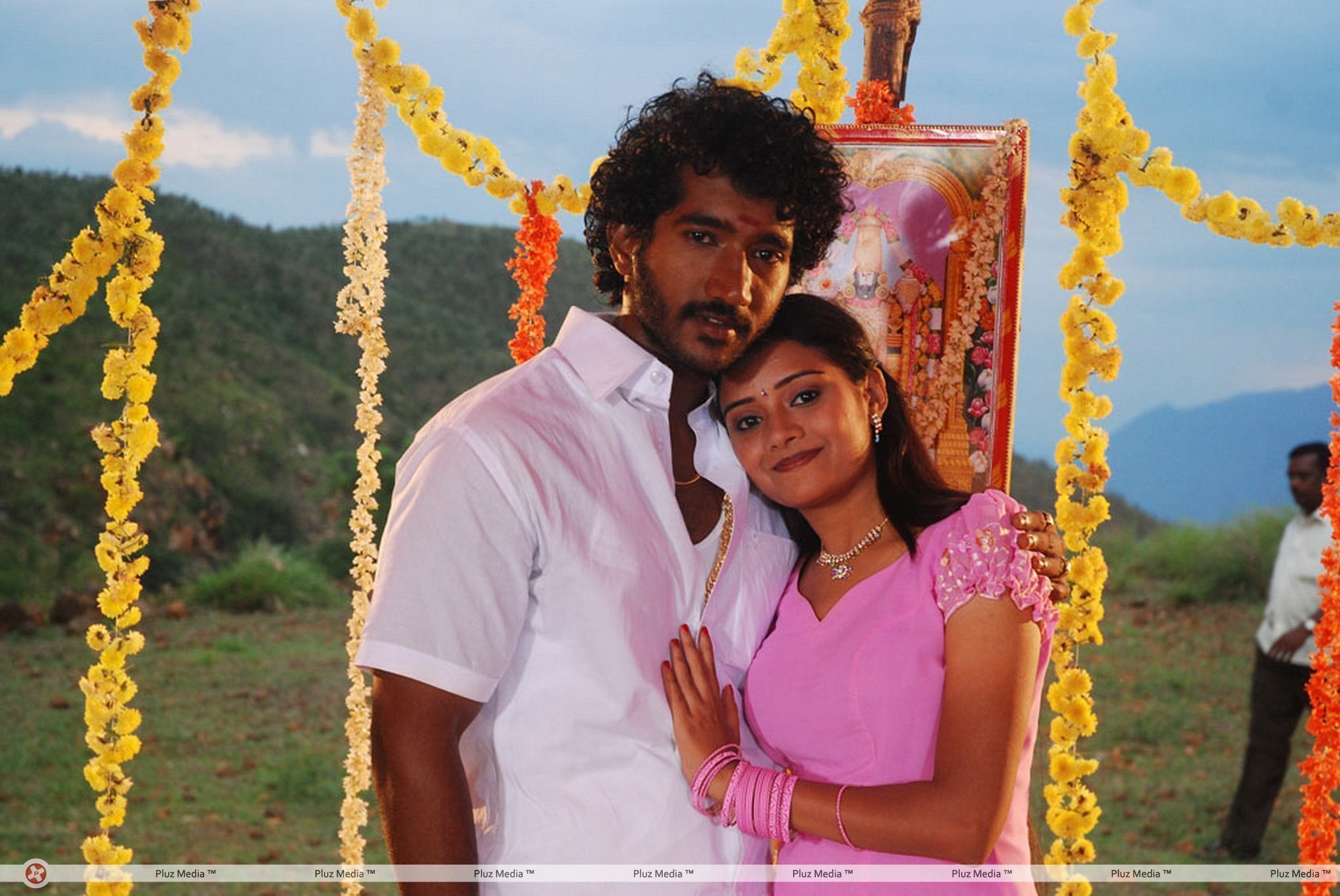 Vellachi Movie Stills | Picture 333421