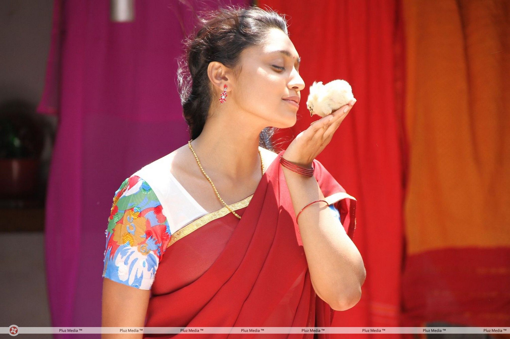Sija Rose - Kozhi Koovuthu Movie Stills | Picture 337305
