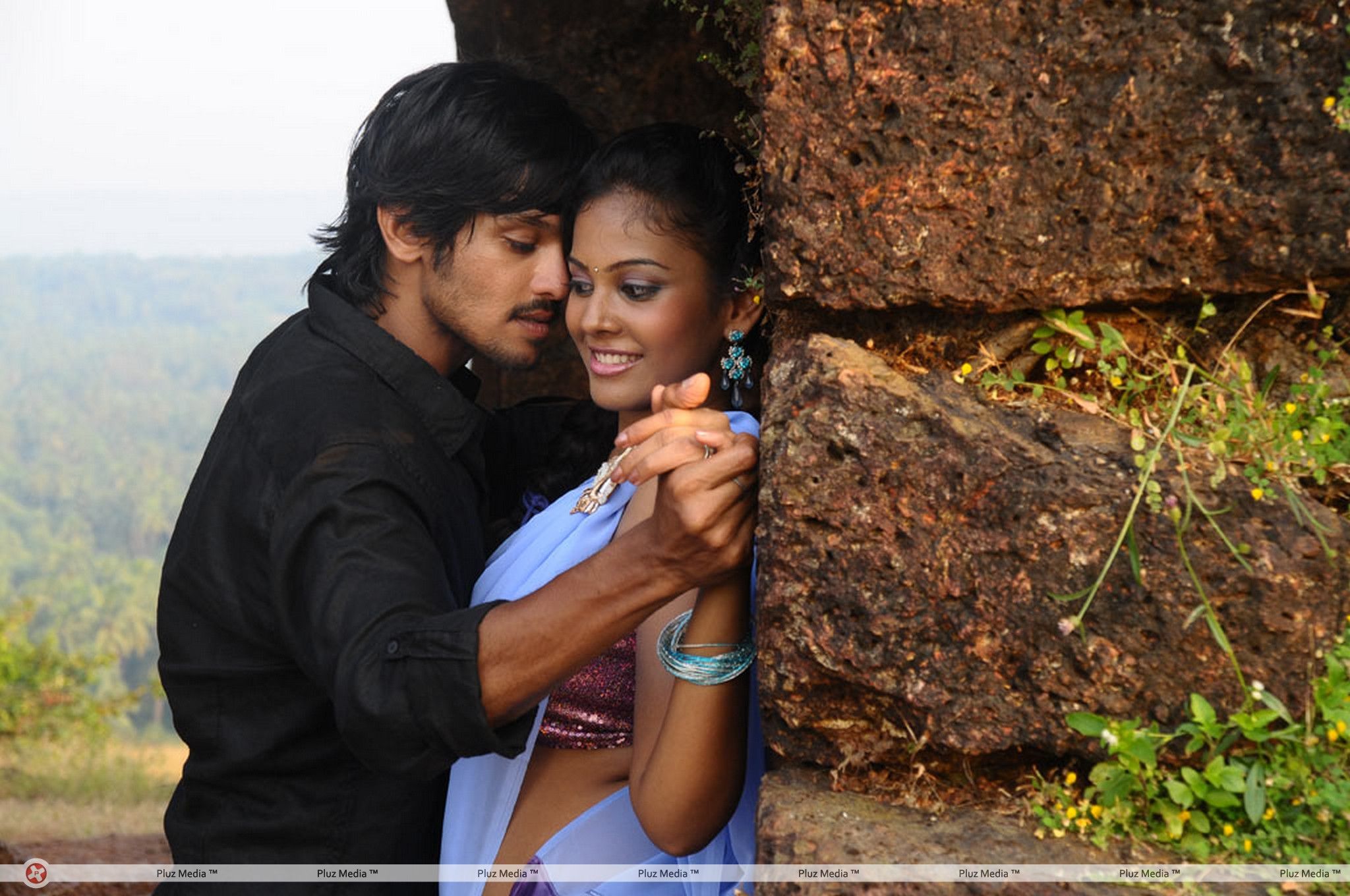 Naan Rajavaga Pogiren Movie Stills | Picture 340528