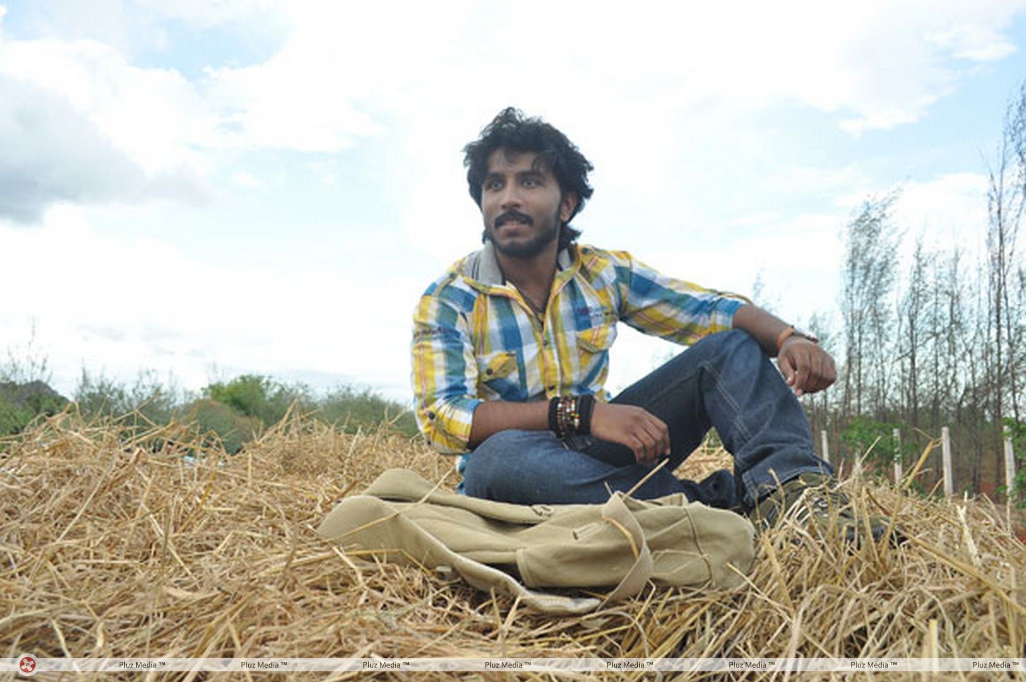 Puthumugangal Thevai Movie Actor  Stills | Picture 345524