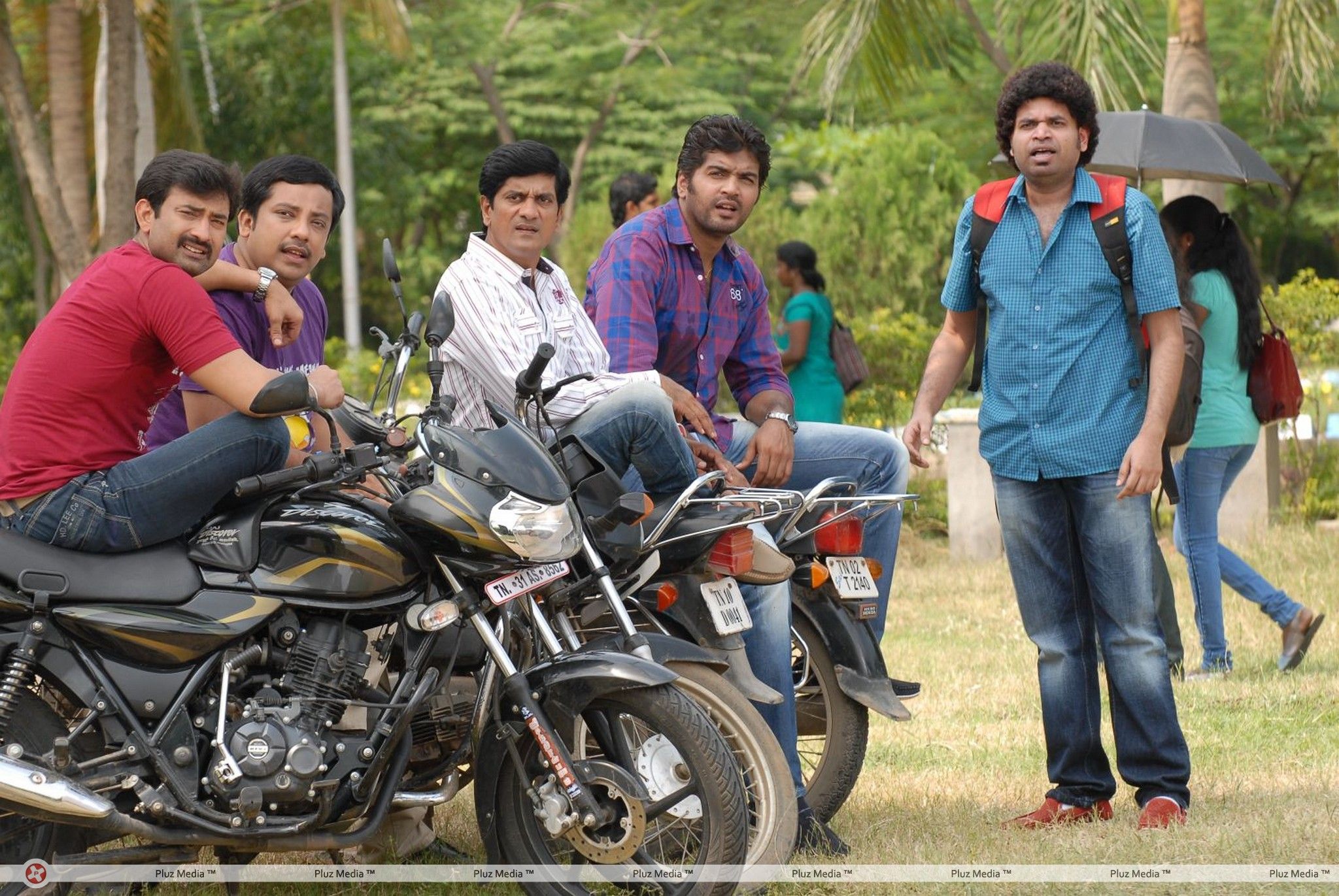 Onbathula Guru Movie Hot  Stills | Picture 351620