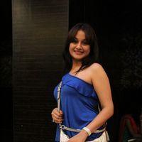 Sonia Agarwal - Naan Ee Premiere Show at Satyam Stills | Picture 223461