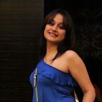 Sonia Agarwal - Naan Ee Premiere Show at Satyam Stills | Picture 223496
