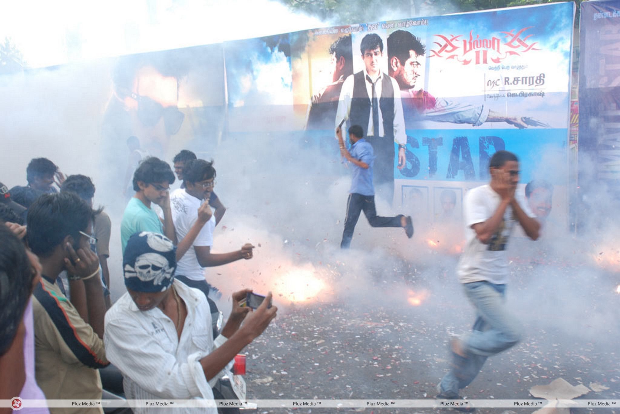 Ajith Fans Celebrate Billa 2 Release Stills | Picture 228271