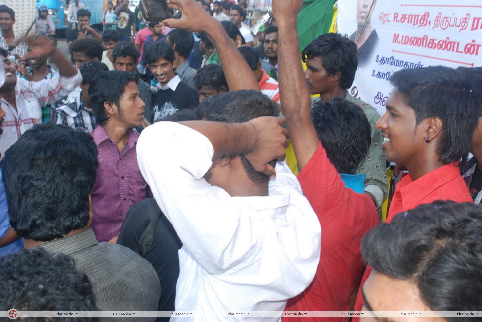 Ajith Fans Celebrate Billa 2 Release Stills | Picture 228279