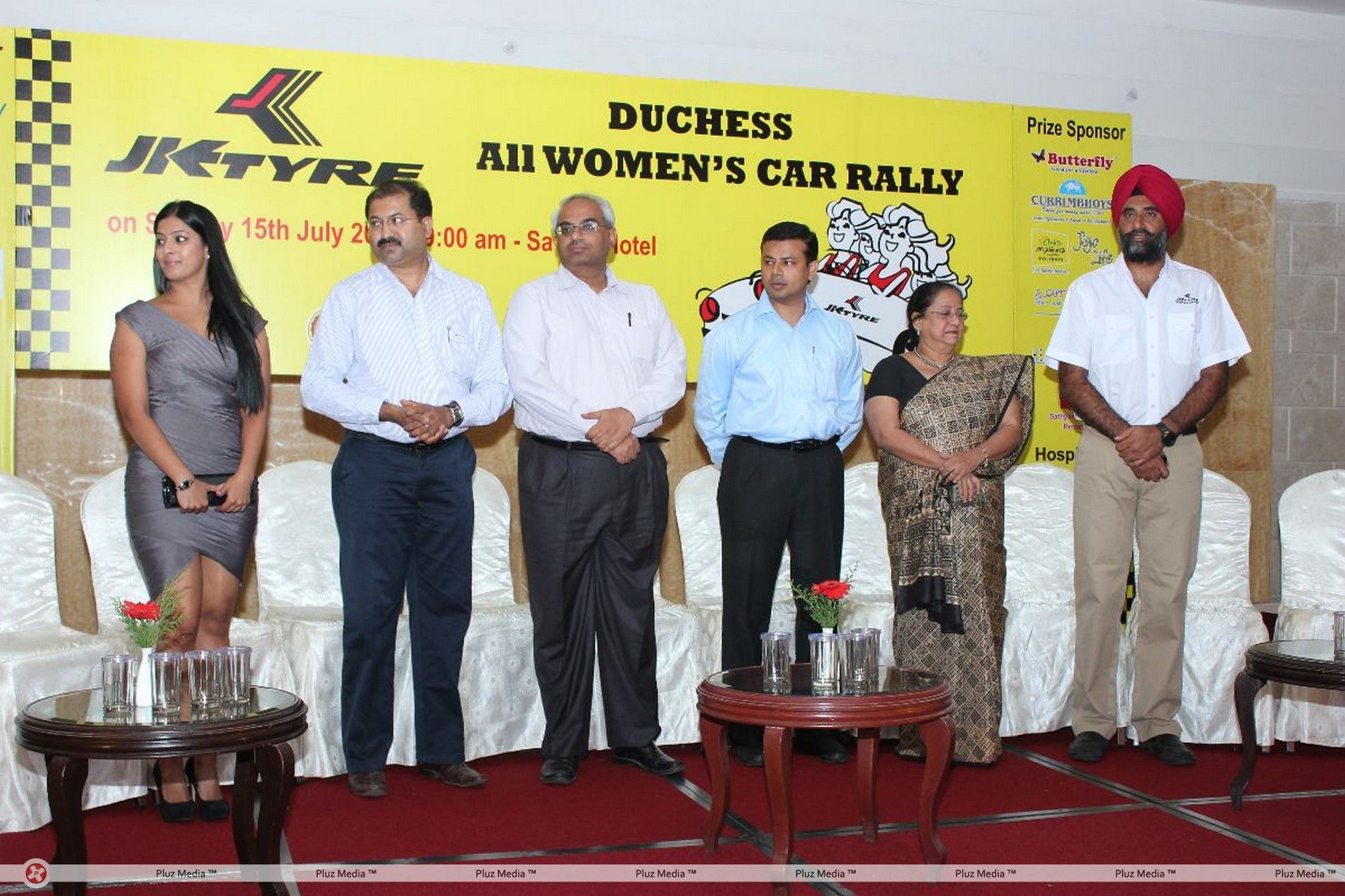 Varalakshmi At JK Tyre Duchess Womens Car Rally Stills | Picture 230852