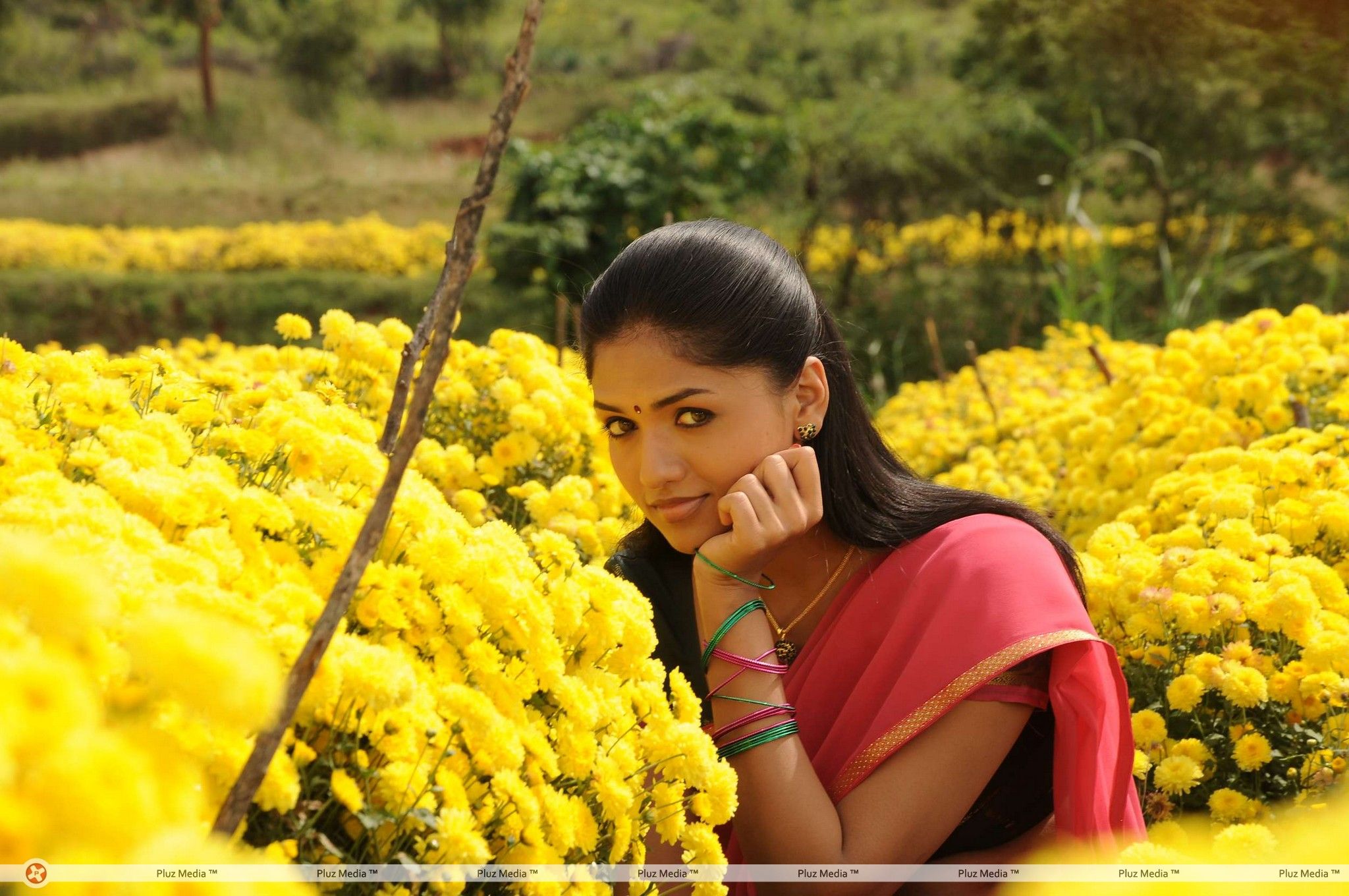 Sunaina - Pandi Oli Perukki Nilayam Movie Stills | Picture 233901