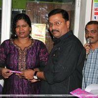 Director Gowthaman Releases Varumaiyin Varigal Book stills
