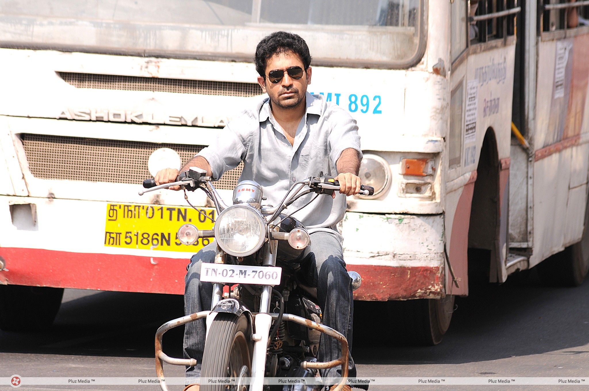 Vijay Antony - Naan Movie Stills | Picture 239777
