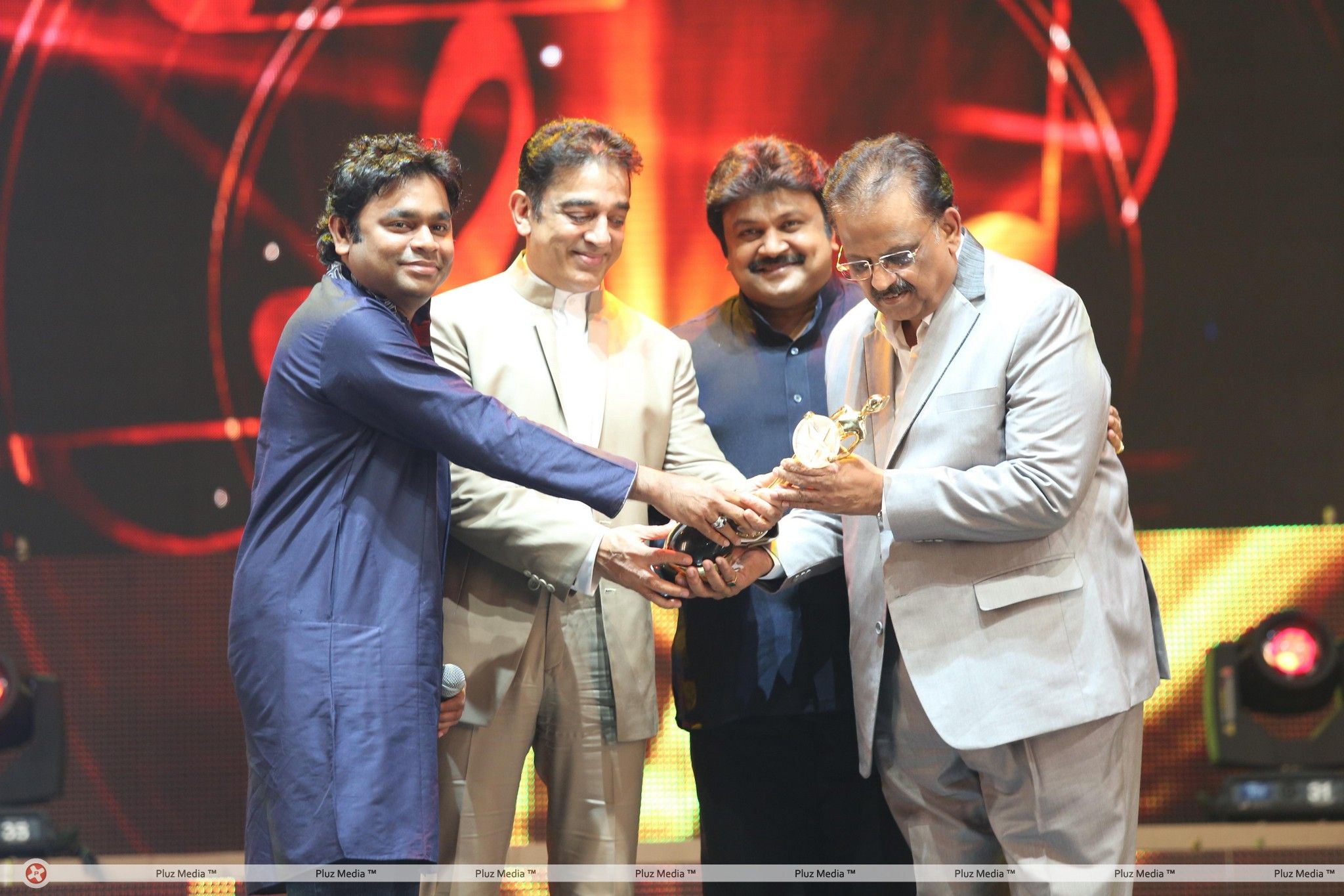 Vijay Awards Photos | Picture 211944