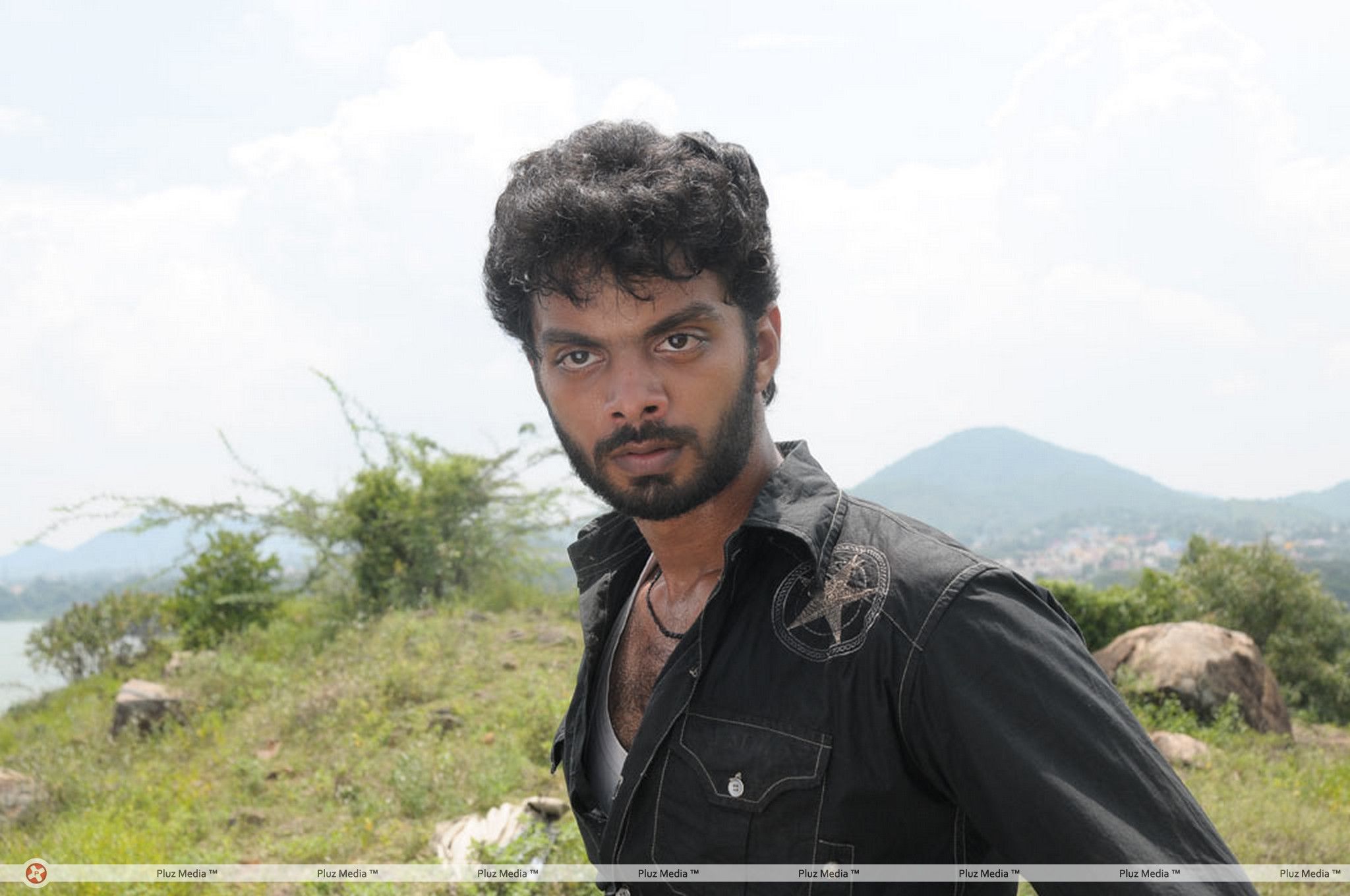 Vinod Kishan - Kaliyugam Movie Stills | Picture 213875