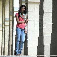 Manisha Yadav - Aadhalal Kaadhal Seiveer Movie Hot Stills
