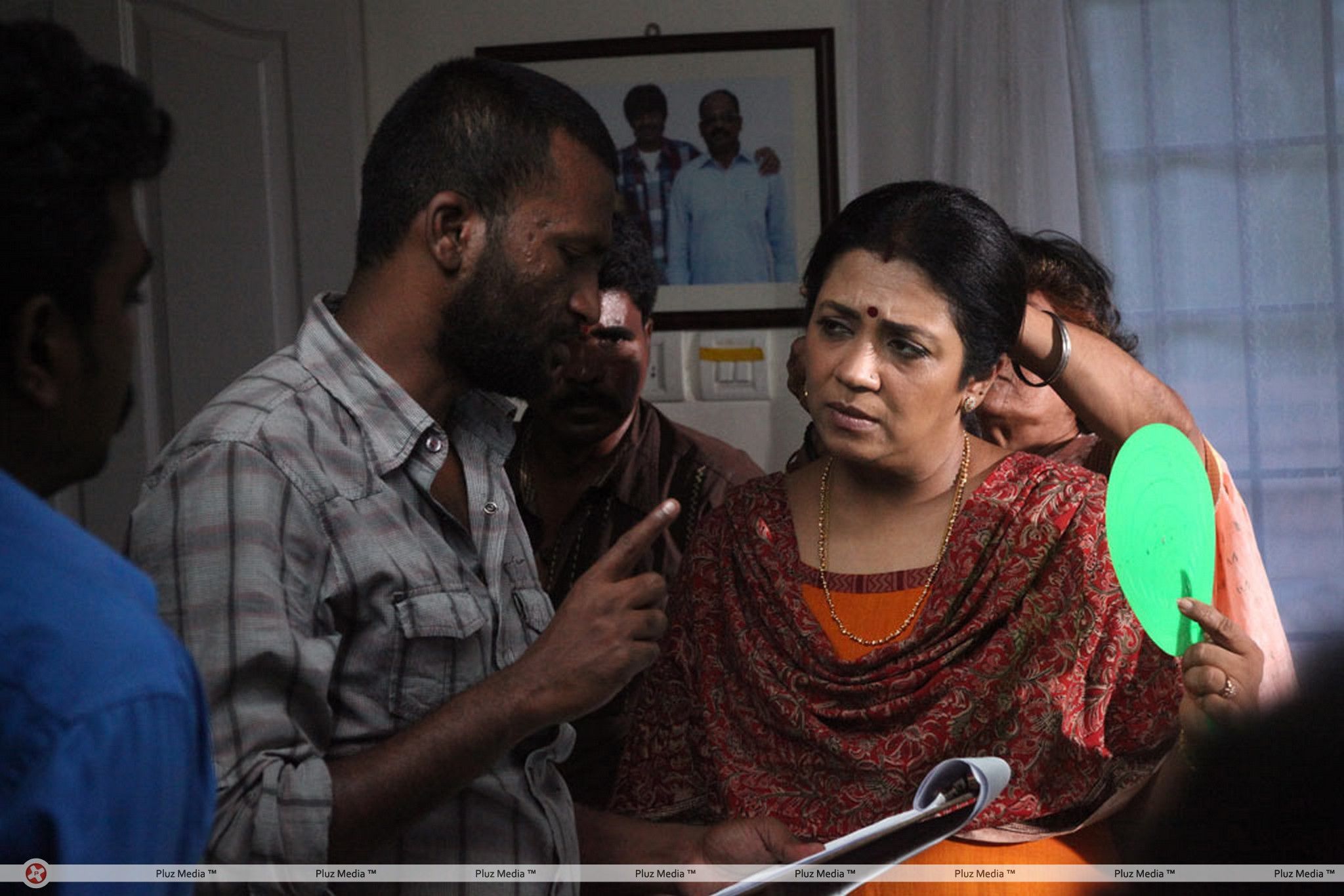 Aadhalal Kadhal Seiveer Movie Working Stills | Picture 311015