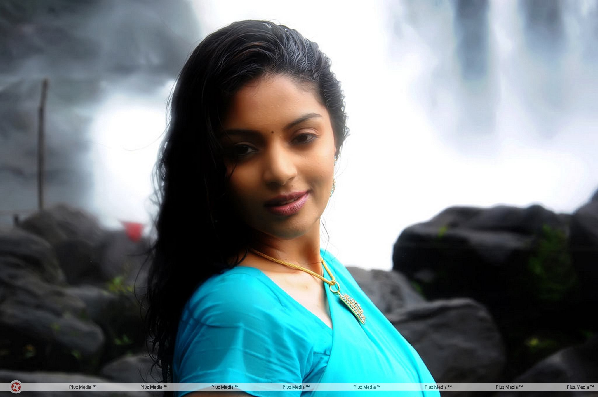 Sanam (Actress) - Maayai Movie Hot Photos | Picture 313065