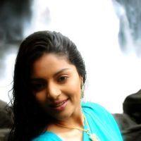 Sanam (Actress) - Maayai Movie Hot Photos | Picture 313055