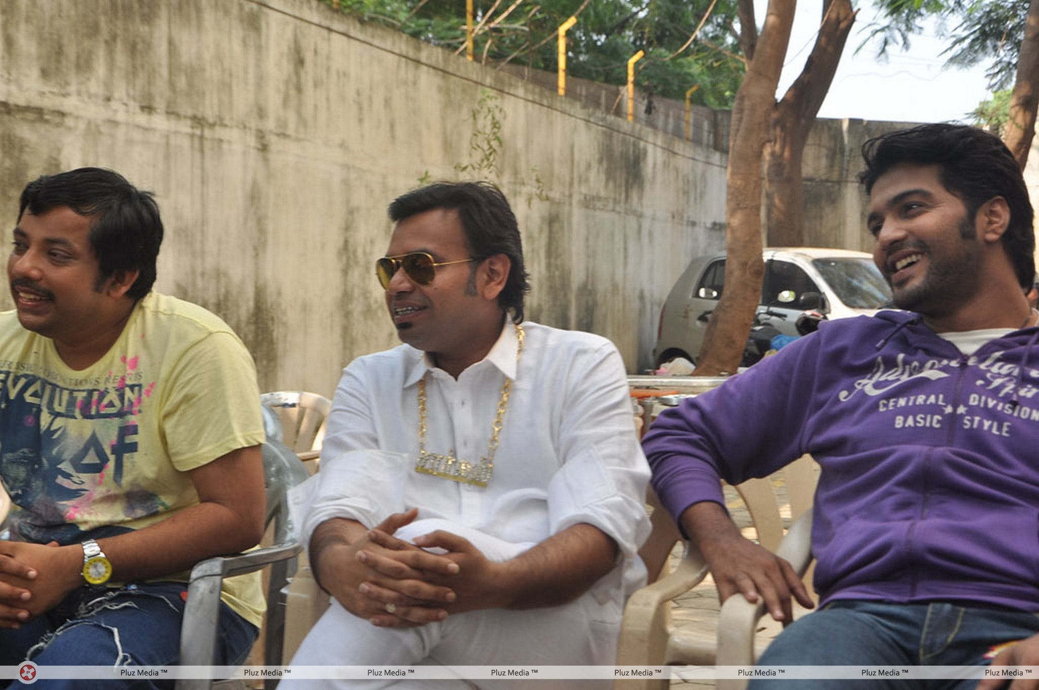 Onbathil Guru Movie Shooting Spot  Stills | Picture 314160