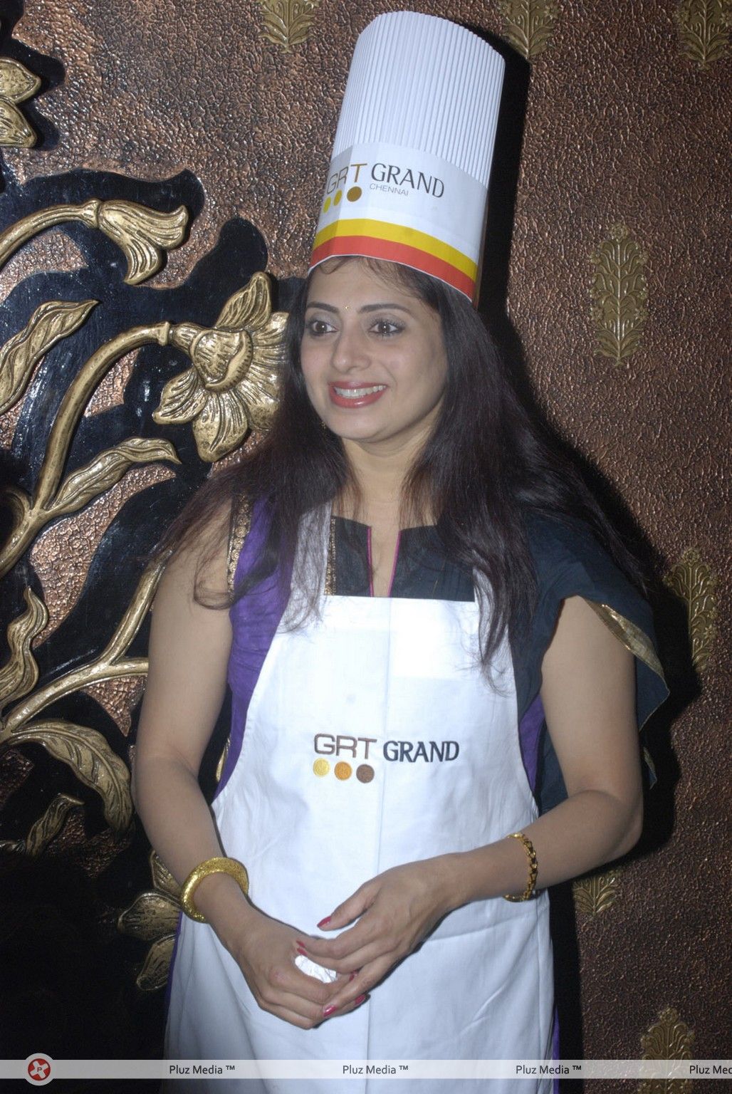 Priya Raman - Actress Priya Raman At GRT Grand Cake Mixing Photos | Picture 318150