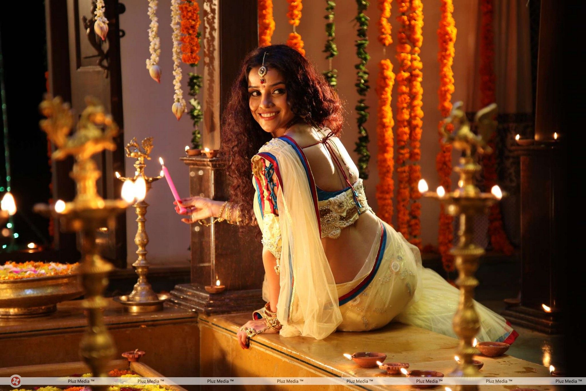 Pia Bajpai - Koottam Movie Stills | Picture 322134