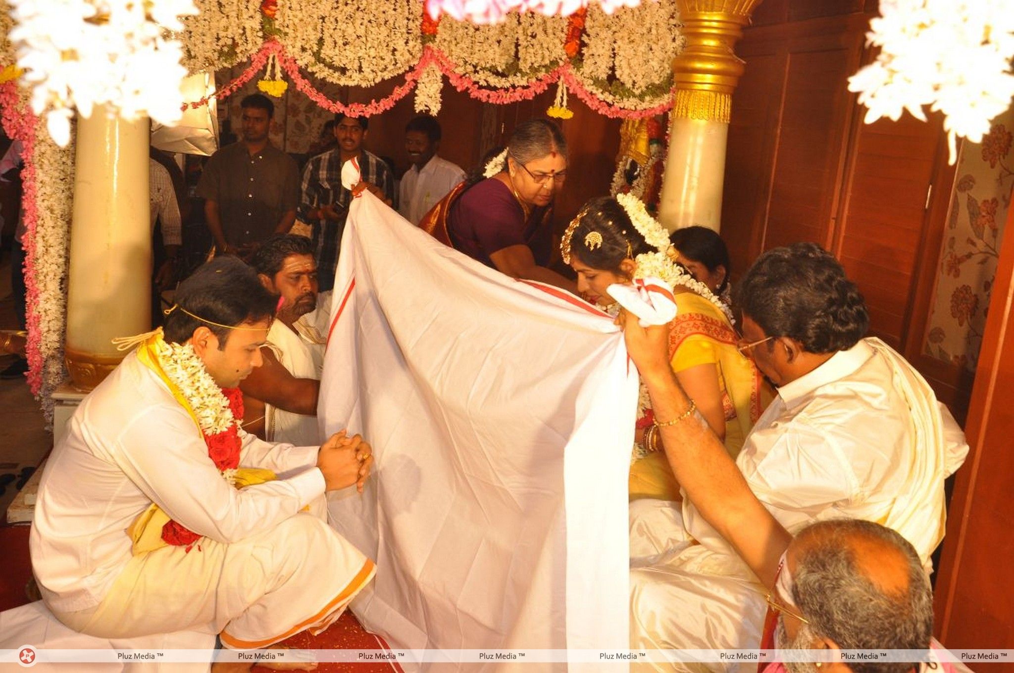 Director Jyothi Krishna - Aishwarya Wedding Stills | Picture 323393