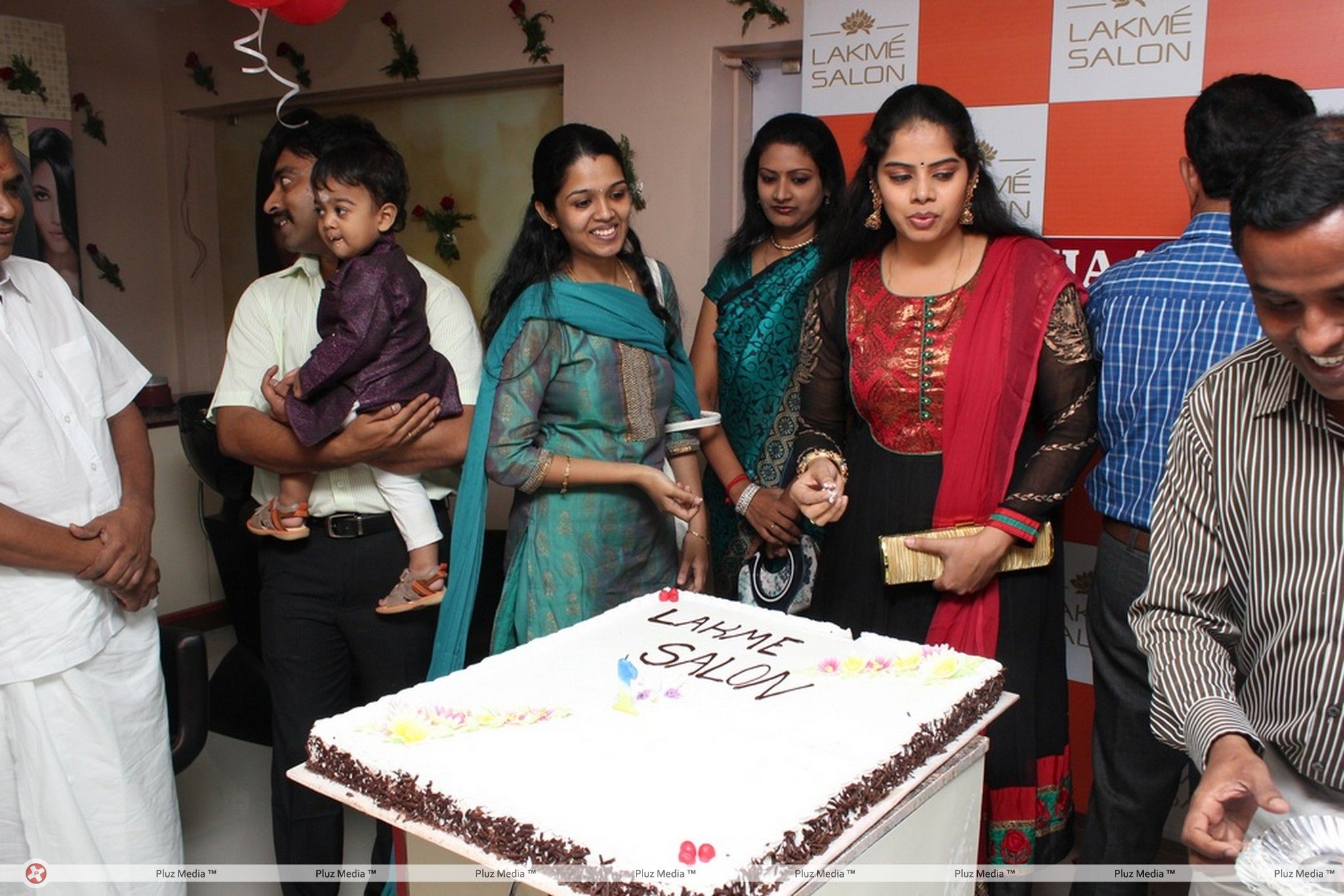 Deepa Venkat Launches LAKME Salon Stills | Picture 323959