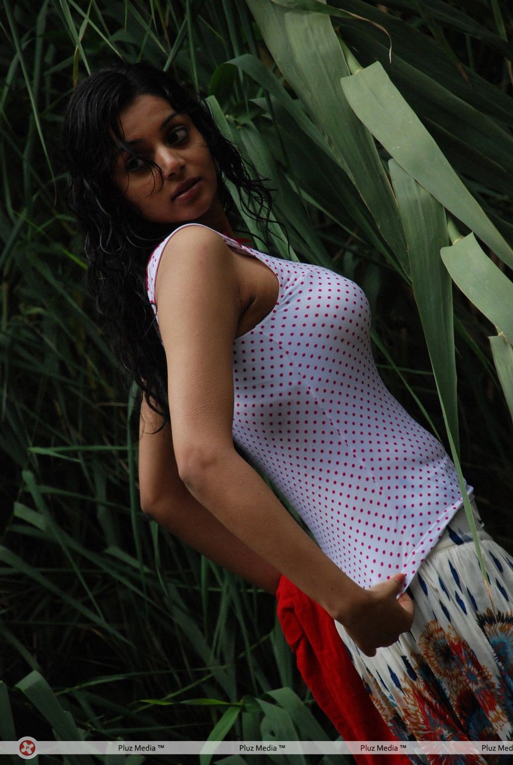 Sanam (Actress) - Maayai Movie Hot Photos | Picture 328484
