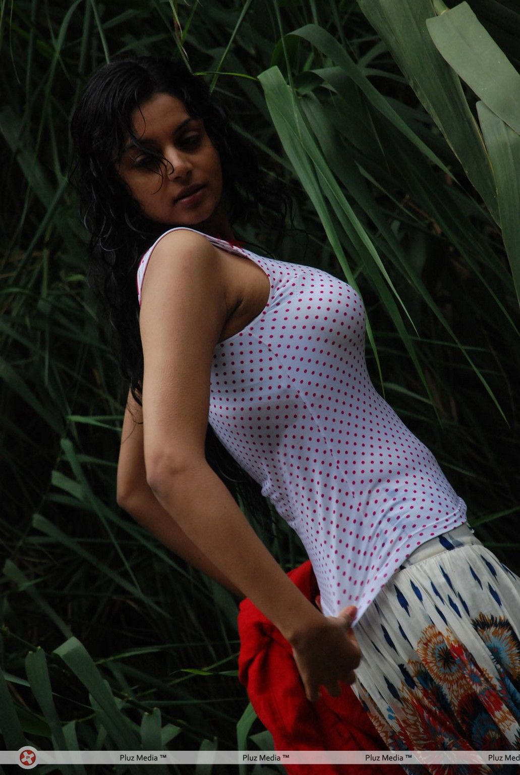 Sanam (Actress) - Maayai Movie Hot Photos | Picture 328487