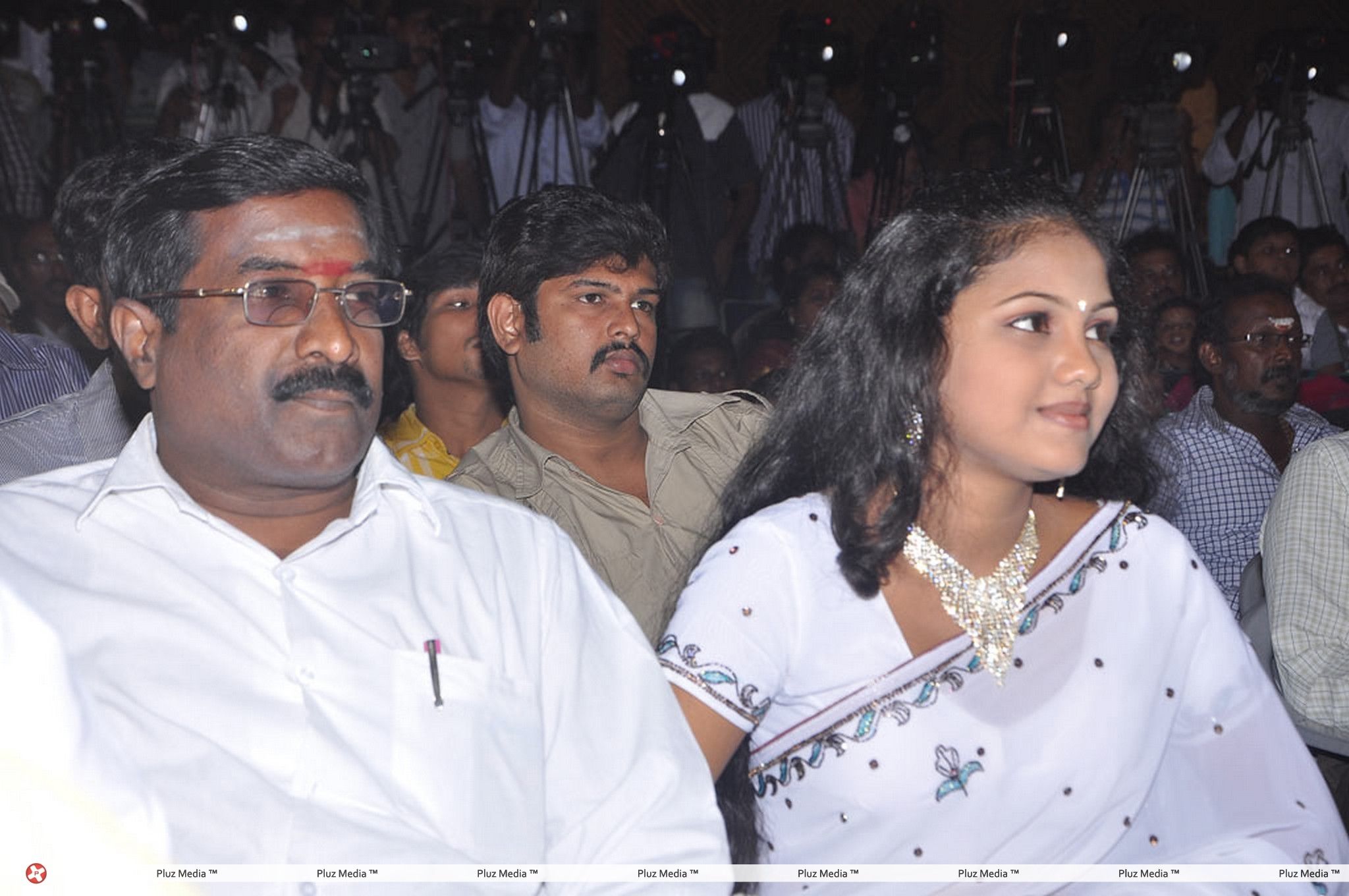Nanbargal Kavanathirku Movie Audio Launch  Stills | Picture 328470
