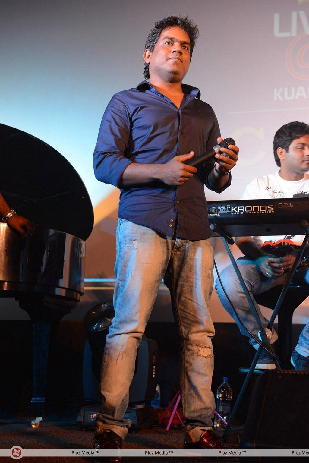 Yuvan Shankar Raja - Yuvan Live at KLIMF 2012 Curtain Raiser Stills | Picture 329089