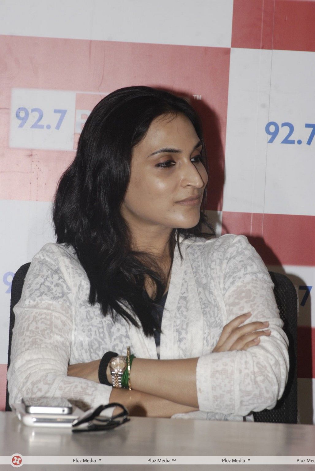 Aishwarya Dhanush - Neerparavai Movie Team at Big FM Stills | Picture 329773