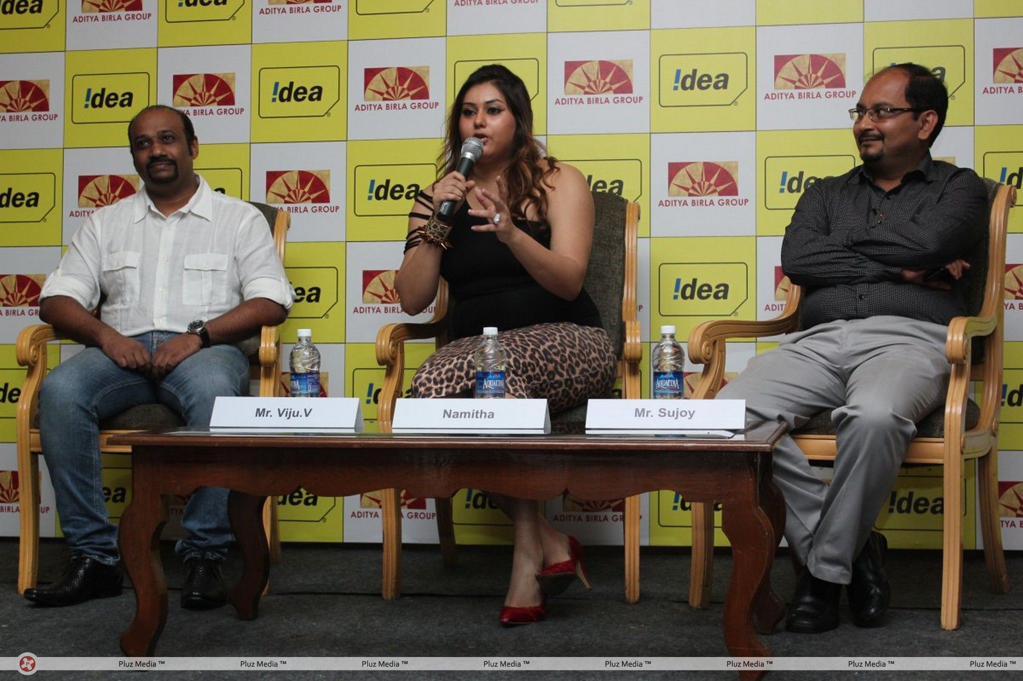 Namitha - Namitha at Idea Mobiles Event Stills | Picture 293172