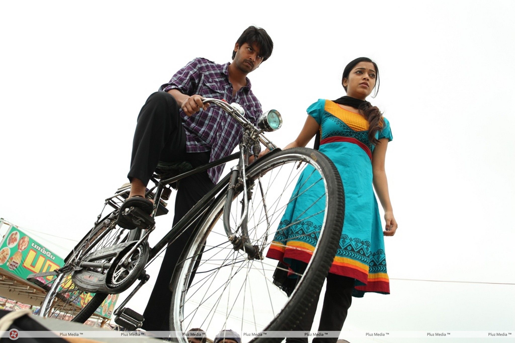 Paagan Movie Stills | Picture 268112