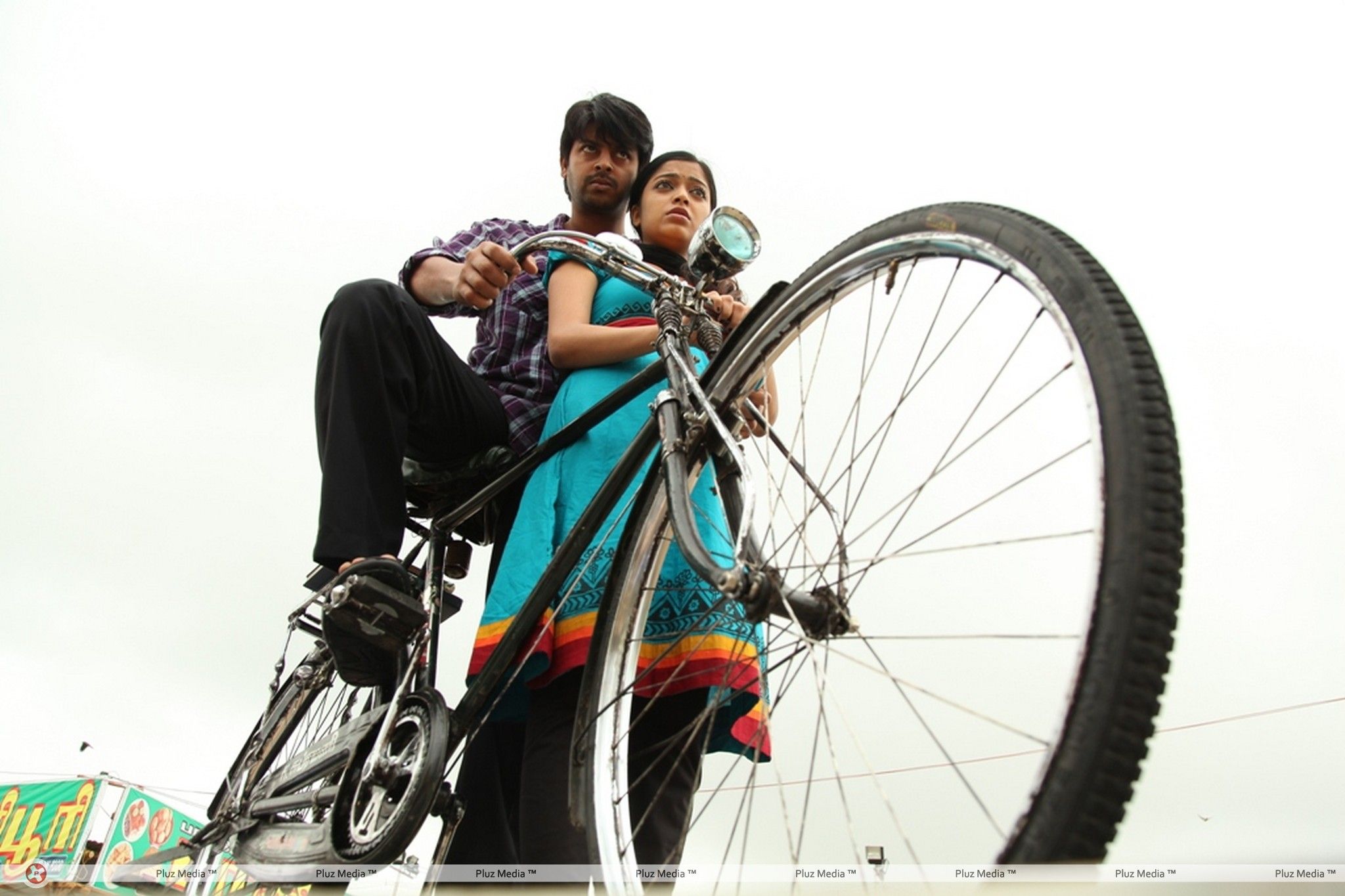 Paagan Movie Stills | Picture 268124