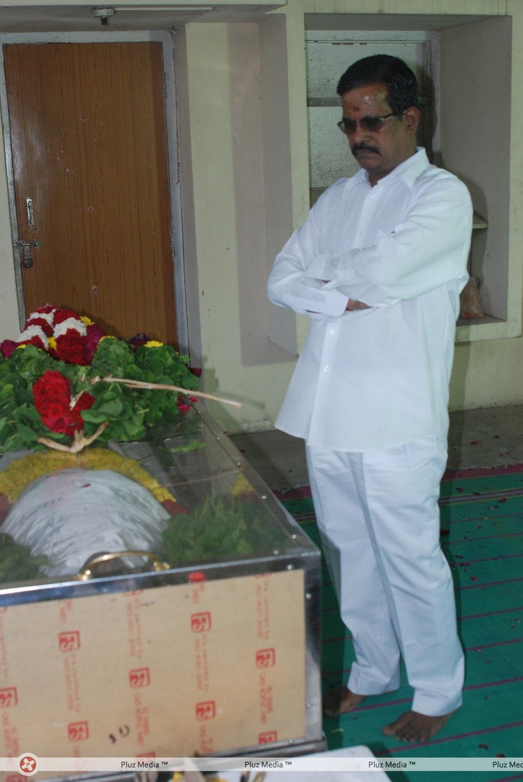 Kalaipuli S. Dhanu - AVM Murugan Passed Away Stills | Picture 272883