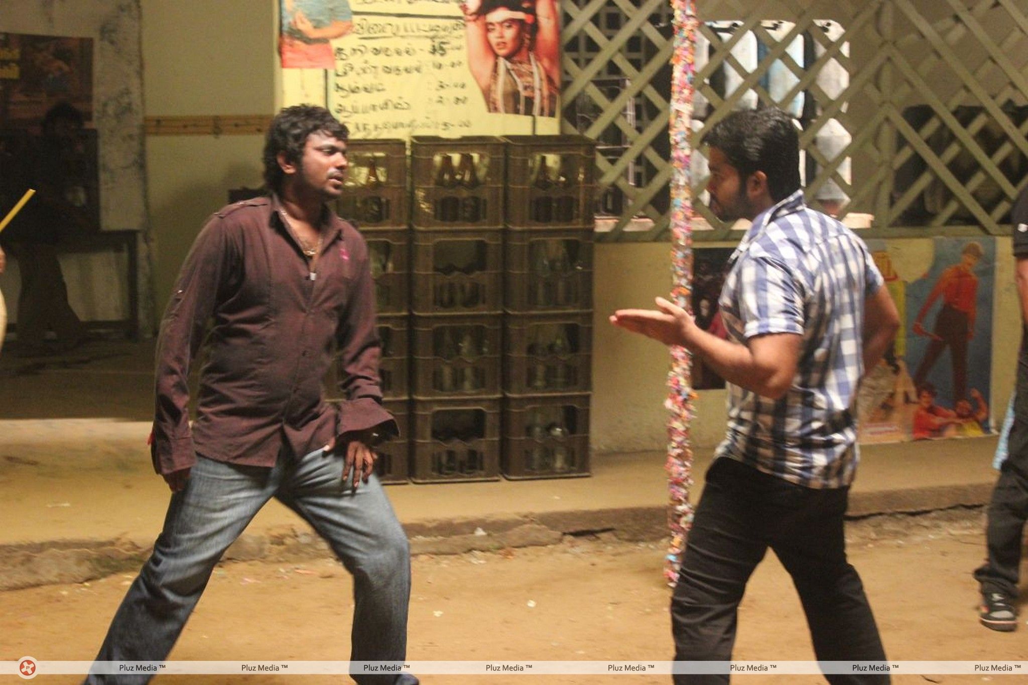Nanbargal Kavanathirku Movie Shooting Spot Stills | Picture 287011