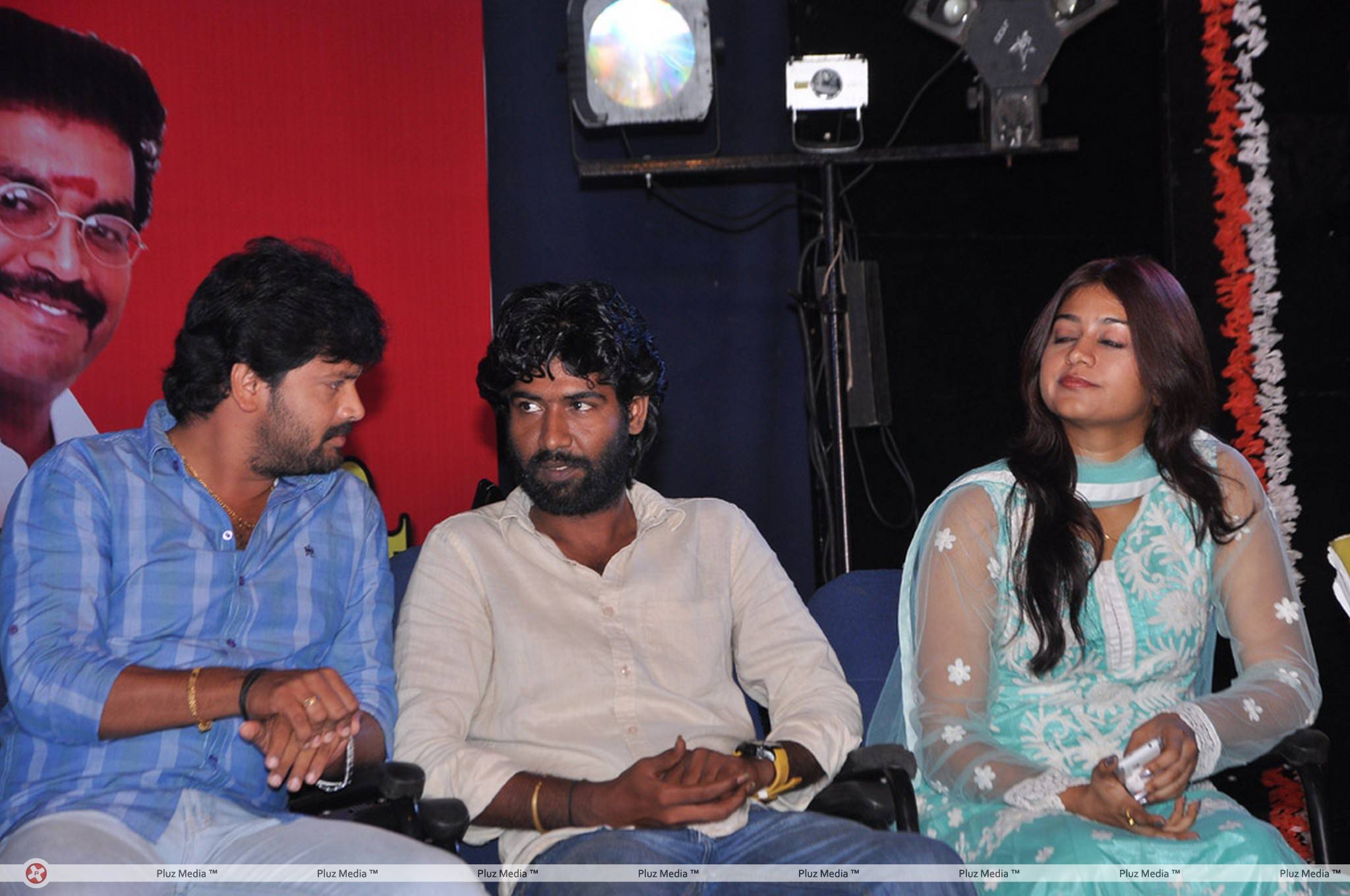 Benze Vaccations Club Awards 2013 Stills | Picture 427669