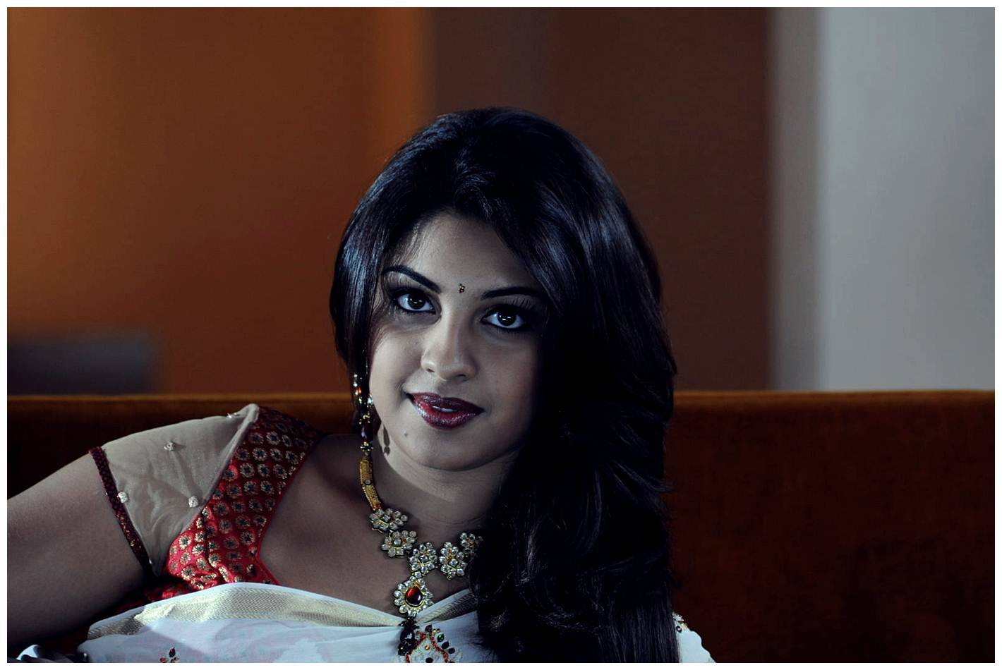 Richa Gangopadhyay in Osthi Movie Stills | Picture 433536